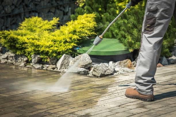 Best Vinyl Siding Pressure Washing in Janesville, WI